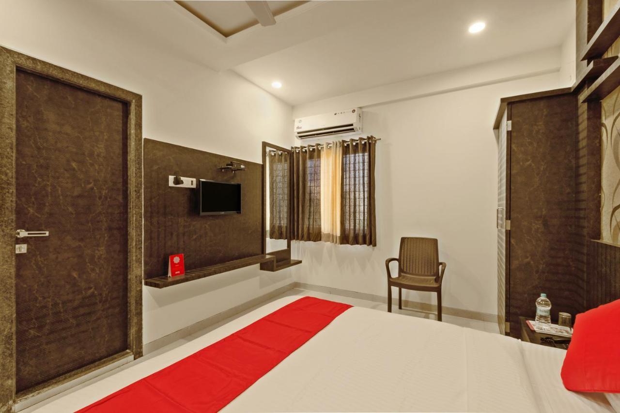 Oyo Flagship 19196 Shree Sai Niladri Residency Shirdi Exterior foto